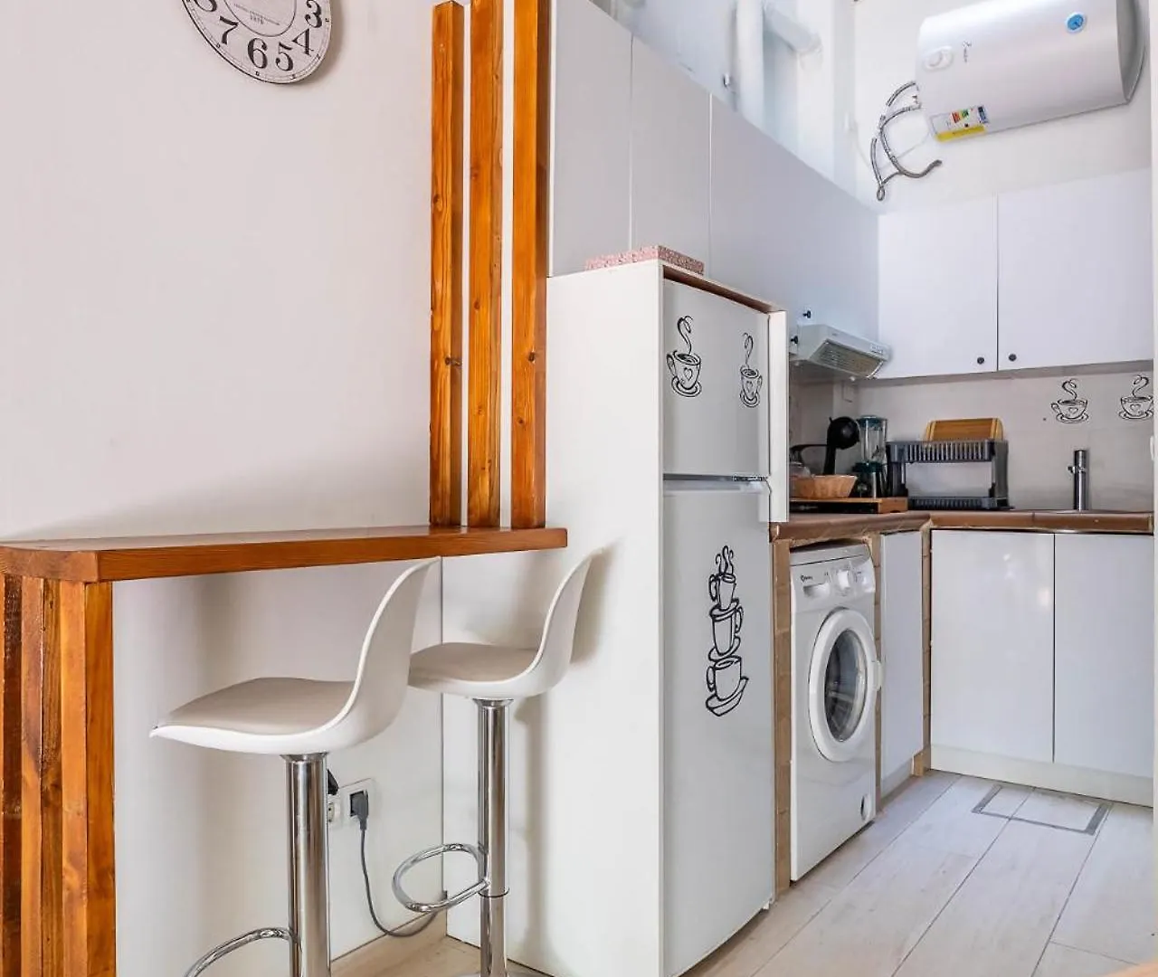 Comfy Away - Estudio En Patio De Vecinos En Las Setas Seville Apartment