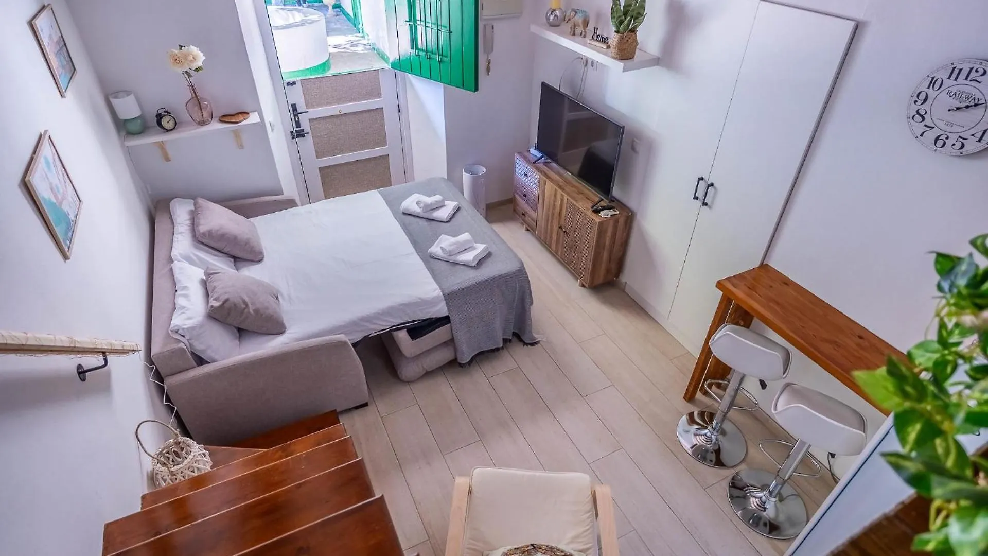 Comfy Away - Estudio En Patio De Vecinos En Las Setas Seville